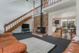 https://images.listonce.com.au/custom/160x/listings/56-east-street-woodend-vic-3442/372/01738372_img_09.jpg?5qhVOLKD44E