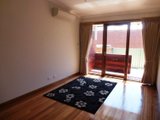 https://images.listonce.com.au/custom/160x/listings/56-elm-street-north-melbourne-vic-3051/634/01872634_img_05.jpg?bKFW5-DK8qs