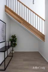 https://images.listonce.com.au/custom/160x/listings/56-essex-street-pascoe-vale-vic-3044/178/01933178_img_12.jpg?hkQT2KZPCnY