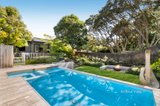 https://images.listonce.com.au/custom/160x/listings/56-fern-grove-rye-vic-3941/411/01302411_img_03.jpg?Lwl85C0QOM8