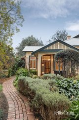 https://images.listonce.com.au/custom/160x/listings/56-gillies-street-fairfield-vic-3078/209/01956209_img_02.jpg?h8DjKAtBDc8