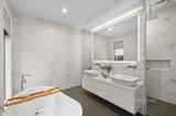 https://images.listonce.com.au/custom/160x/listings/56-gloucester-road-ashburton-vic-3147/066/01477066_img_06.jpg?LlMzkHUnk7Q