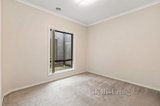 https://images.listonce.com.au/custom/160x/listings/56-greene-street-south-kingsville-vic-3015/147/01724147_img_09.jpg?mbnEXpARS3c