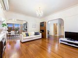 https://images.listonce.com.au/custom/160x/listings/56-hillsyde-parade-strathmore-vic-3041/714/00847714_img_03.jpg?5QEfLIpYK_c