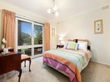 https://images.listonce.com.au/custom/160x/listings/56-hillsyde-parade-strathmore-vic-3041/714/00847714_img_04.jpg?G3xDZY0C58g