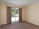 https://images.listonce.com.au/custom/160x/listings/56-lyons-road-croydon-north-vic-3136/381/01524381_img_09.jpg?TfI3KXygjNM