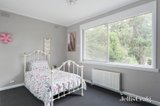 https://images.listonce.com.au/custom/160x/listings/56-murray-road-croydon-vic-3136/424/00887424_img_07.jpg?V-KNv9uYVMI