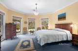 https://images.listonce.com.au/custom/160x/listings/56-odgers-road-castlemaine-vic-3450/557/01363557_img_06.jpg?QnnTQY2sUxE