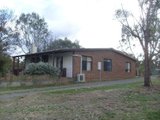 https://images.listonce.com.au/custom/160x/listings/56-ray-street-castlemaine-vic-3450/244/00616244_img_02.jpg?USAu77EIw6w