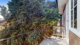 https://images.listonce.com.au/custom/160x/listings/56-rockley-road-south-yarra-vic-3141/840/01981840_img_09.jpg?4m_PoRMmU68
