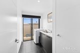 https://images.listonce.com.au/custom/160x/listings/56-royal-york-road-winter-valley-vic-3358/614/01822614_img_17.jpg?B8uOw0Ge2Ng