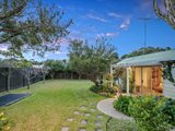 https://images.listonce.com.au/custom/160x/listings/56-st-pauls-road-sorrento-vic-3943/275/00306275_img_11.jpg?VXl2Sep5j98