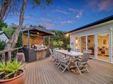 https://images.listonce.com.au/custom/160x/listings/56-st-pauls-road-sorrento-vic-3943/275/00306275_img_12.jpg?ruDGMrRC3zk