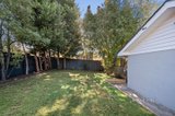 https://images.listonce.com.au/custom/160x/listings/56-tamar-street-bayswater-vic-3153/160/01704160_img_19.jpg?v4NlUiIMS8U