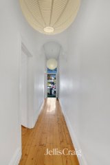 https://images.listonce.com.au/custom/160x/listings/56-tinning-street-brunswick-vic-3056/727/01910727_img_07.jpg?QpBBIgY0UkE