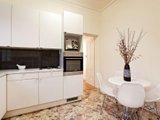 https://images.listonce.com.au/custom/160x/listings/56-victoria-avenue-albert-park-vic-3206/917/01731917_img_04.jpg?0eJg6CU2G6k