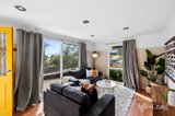https://images.listonce.com.au/custom/160x/listings/56-washington-lane-woodend-vic-3442/000/01890000_img_03.jpg?ZLhDQb37ewI