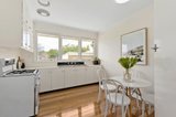 https://images.listonce.com.au/custom/160x/listings/560-middleborough-road-blackburn-north-vic-3130/574/00849574_img_04.jpg?usJODWt70GY