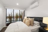 https://images.listonce.com.au/custom/160x/listings/5619-621-centre-road-bentleigh-east-vic-3165/055/01550055_img_06.jpg?b5C_qmujyUk