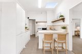 https://images.listonce.com.au/custom/160x/listings/562-balcombe-road-black-rock-vic-3193/260/01902260_img_18.jpg?hjUQS7B6ZMA