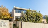 https://images.listonce.com.au/custom/160x/listings/563-cobden-street-kew-vic-3101/695/01740695_img_07.jpg?K8EWW_P2QRU