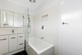 https://images.listonce.com.au/custom/160x/listings/563-highbury-road-burwood-east-vic-3151/393/01915393_img_04.jpg?vYRjBS-aFHU