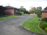 https://images.listonce.com.au/custom/160x/listings/563-surrey-road-east-croydon-vic-3136/203/01525203_img_04.jpg?KJ4foW_T3IM