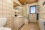 https://images.listonce.com.au/custom/160x/listings/5631-633-waverley-road-malvern-east-vic-3145/141/01659141_img_09.jpg?pgBzO-JopRI
