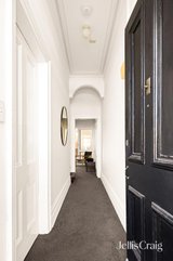 https://images.listonce.com.au/custom/160x/listings/565-drummond-street-carlton-north-vic-3054/719/01976719_img_02.jpg?-3pvVst4-IU
