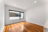 https://images.listonce.com.au/custom/160x/listings/569-manchester-road-mooroolbark-vic-3138/677/01871677_img_04.jpg?Yk_4e7cnIyA