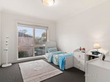 https://images.listonce.com.au/custom/160x/listings/56a-deep-creek-drive-doncaster-east-vic-3109/752/01636752_img_15.jpg?L6HZFg_HFL4