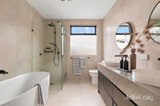 https://images.listonce.com.au/custom/160x/listings/56a-haldane-road-niddrie-vic-3042/149/01907149_img_08.jpg?vWjcsYD7nEE
