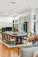 https://images.listonce.com.au/custom/160x/listings/57-berkeley-street-hawthorn-vic-3122/012/01719012_img_12.jpg?pNB3VucSMEo