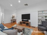 https://images.listonce.com.au/custom/160x/listings/57-cambridge-road-mooroolbark-vic-3138/735/01525735_img_09.jpg?g3R59QlmT8g