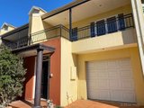https://images.listonce.com.au/custom/160x/listings/57-clifford-place-clifton-hill-vic-3068/000/01770000_img_02.jpg?BceiUOUbUSk