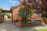 https://images.listonce.com.au/custom/160x/listings/57-darlington-grove-coburg-vic-3058/158/01582158_img_01.jpg?MCLK1CtOXD4