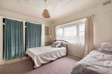 https://images.listonce.com.au/custom/160x/listings/57-deakin-street-essendon-vic-3040/880/01681880_img_08.jpg?PAx2JQvdeDI