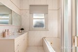 https://images.listonce.com.au/custom/160x/listings/57-epsom-road-kensington-vic-3031/434/01934434_img_09.jpg?jW7XoRhV0LU
