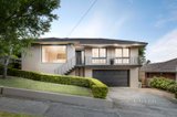 https://images.listonce.com.au/custom/160x/listings/57-golden-way-bulleen-vic-3105/495/01442495_img_01.jpg?t16jVduAV9I