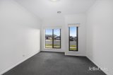 https://images.listonce.com.au/custom/160x/listings/57-kilkenny-drive-alfredton-vic-3350/714/01982714_img_08.jpg?Qf1IRrU9XQw