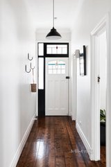 https://images.listonce.com.au/custom/160x/listings/57-mansfield-street-thornbury-vic-3071/205/01270205_img_02.jpg?I7ZbM_Xbb28