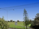 https://images.listonce.com.au/custom/160x/listings/57-marine-parade-elwood-vic-3184/433/01793433_img_05.jpg?jVMcAFTYYkg