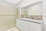 https://images.listonce.com.au/custom/160x/listings/57-salisbury-court-glen-waverley-vic-3150/106/01662106_img_09.jpg?796NE5bkld8