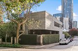 https://images.listonce.com.au/custom/160x/listings/57-tivoli-road-south-yarra-vic-3141/224/01915224_img_01.jpg?dwzYHEjcEGM