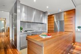 https://images.listonce.com.au/custom/160x/listings/57-tivoli-road-south-yarra-vic-3141/224/01915224_img_04.jpg?qbE6Akgdkwk