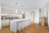 https://images.listonce.com.au/custom/160x/listings/57-view-hill-crescent-eltham-vic-3095/618/01138618_img_04.jpg?8UK3BjaMNZg