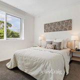 https://images.listonce.com.au/custom/160x/listings/570-72-buckingham-street-richmond-vic-3121/241/01910241_img_05.jpg?Y5z3b1dpx3I
