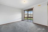 https://images.listonce.com.au/custom/160x/listings/575-gillies-street-south-alfredton-vic-3350/012/01767012_img_05.jpg?hl51BCLhxZI