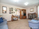 https://images.listonce.com.au/custom/160x/listings/576-blackburn-road-glen-waverley-vic-3150/787/01658787_img_02.jpg?-M04ps-gUU0