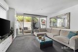 https://images.listonce.com.au/custom/160x/listings/577-river-street-south-yarra-vic-3141/538/01782538_img_02.jpg?e1-A0EDC4zg